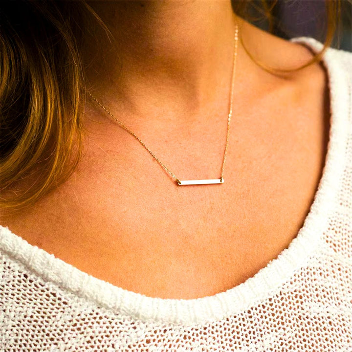 Esmée Line Necklace