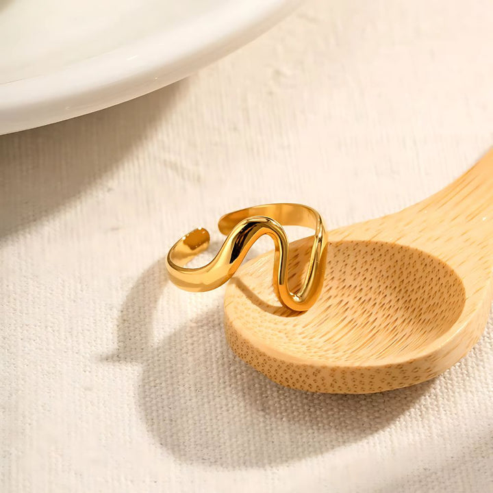 Gold Wave Ring