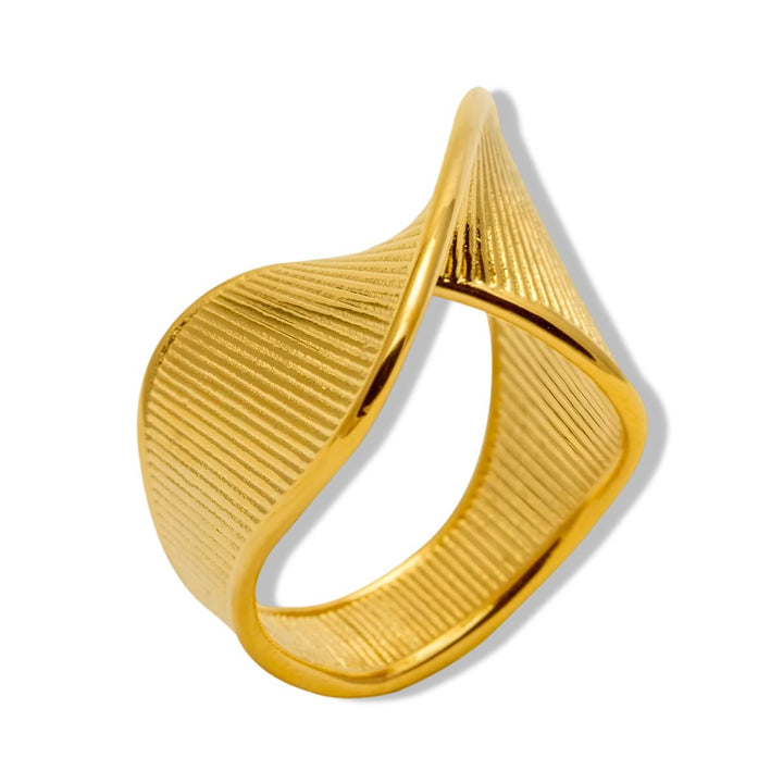 Wave Gold Ring