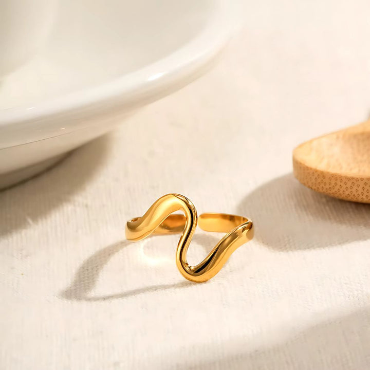 Gold Wave Ring