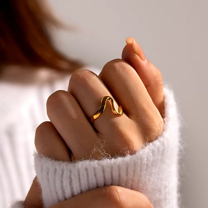 Gold Wave Ring