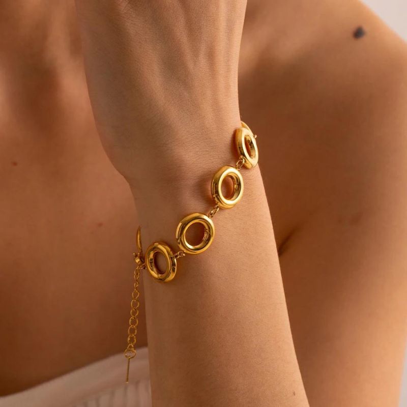 Fashion Circle Bracelet