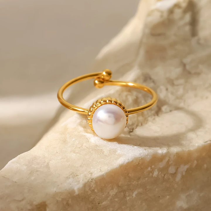 Royal Pearl Ring