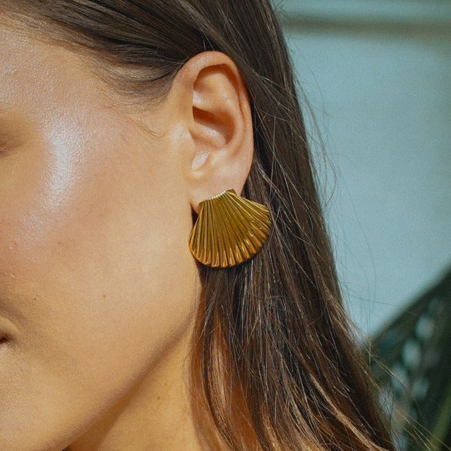 Gold Shell Earrings