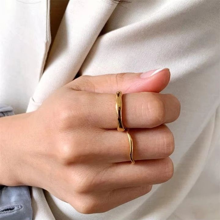 Jane Wave Ring