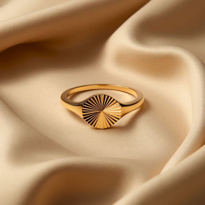 Amore Sun Ring