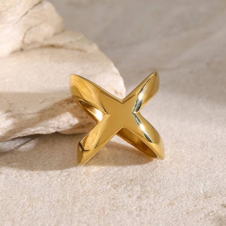 X-woman Gold Ring